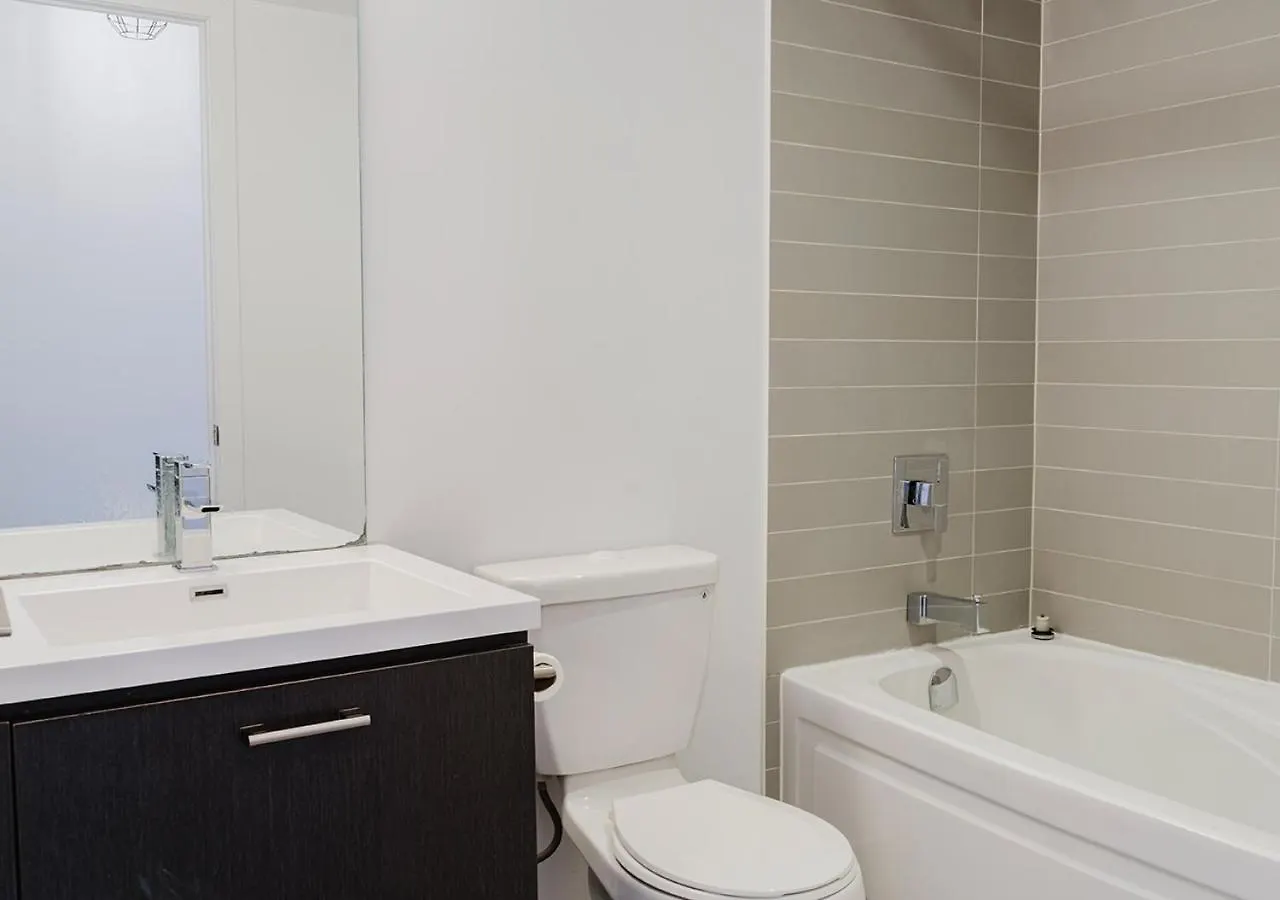 Peter Pan'S Hideaway 2Br In Central Toronto Apartment